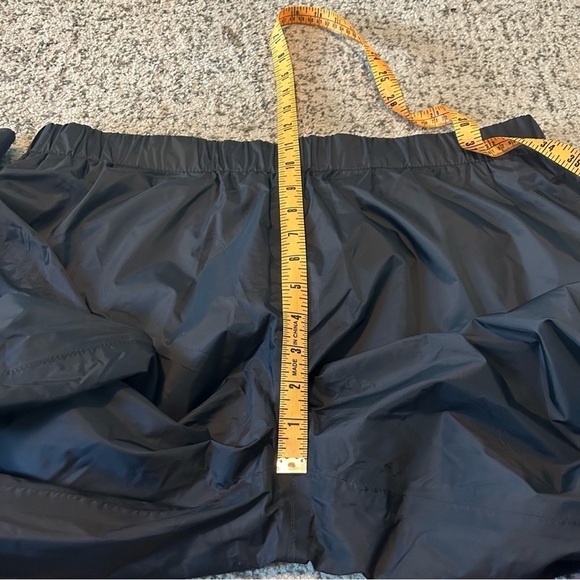 Columbia Omni-Tech Black Winter Wind Breaker Pants Size XL - Picture 9 of 11